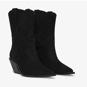 Brand New Anine Bing MID TANIA BOOTS